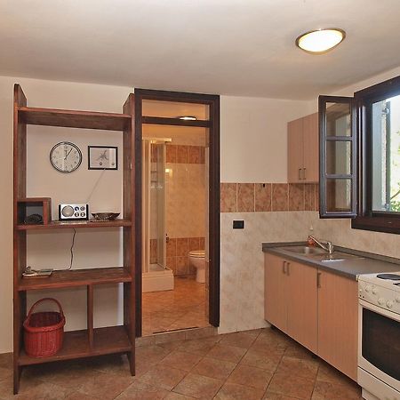 Apartments Nenad 1720 Premantura Luaran gambar