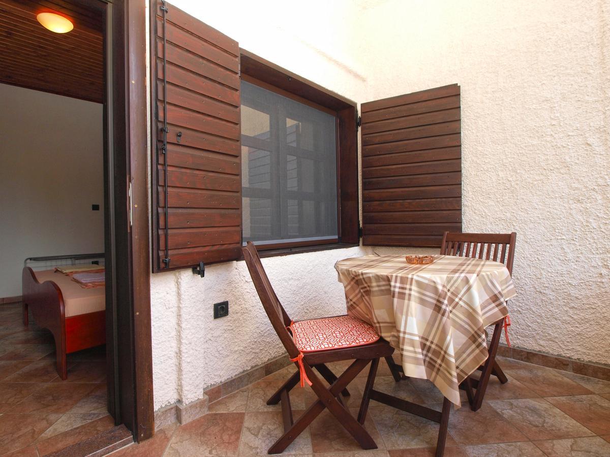 Apartments Nenad 1720 Premantura Luaran gambar
