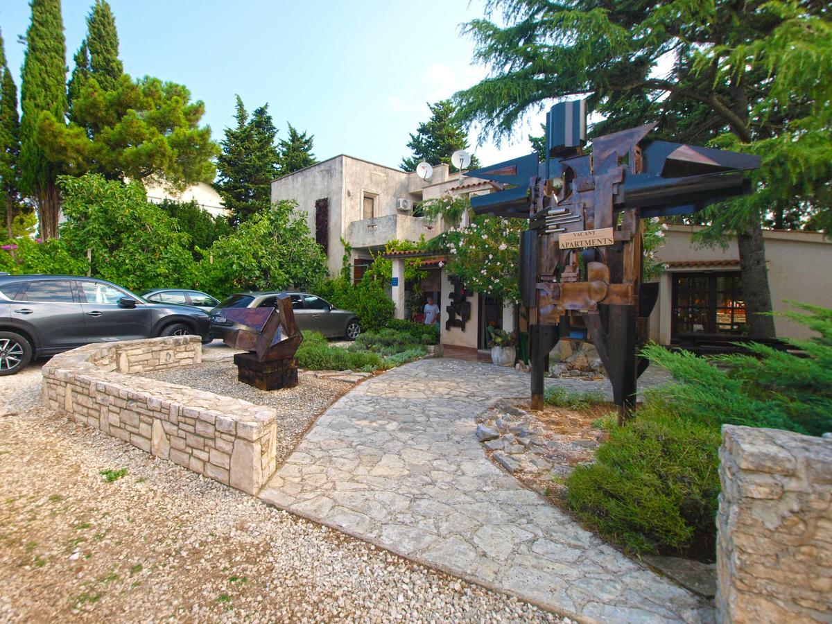 Apartments Nenad 1720 Premantura Luaran gambar