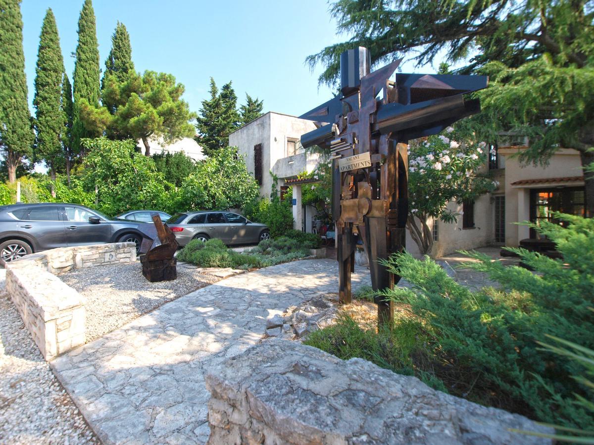 Apartments Nenad 1720 Premantura Luaran gambar